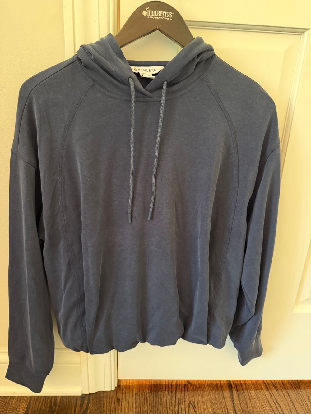 Athleta Women Blue Hooded Pullover Sweatshirt